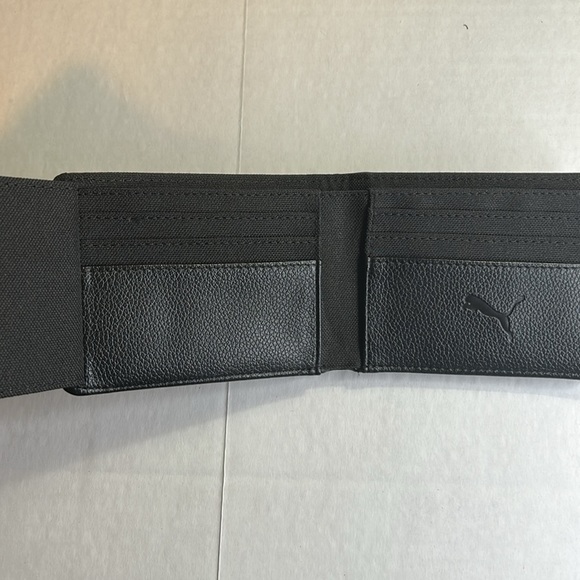 PUMA ORIGINAL BIFOLD BLACK GENUINE LEATHER WALLET LIKE NEW - Picture 7 of 15